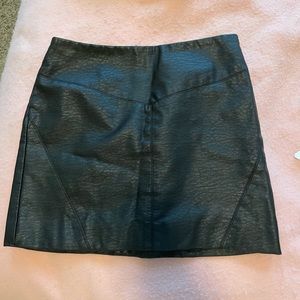 H&M black leather skirt